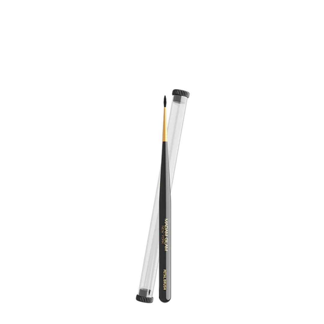 Madam Glam Professional Petal Brush
