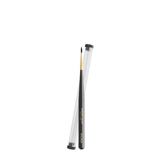 Madam Glam Professional Petal Brush